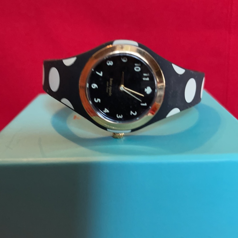 NEW KATE SPADE BLACK WHITE POLKADOT SILICONE WATCH - Picture 14 of 16
